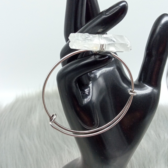 NEW Clear Quartz Point Wire Wrapped Bracelet - Picture 5 of 7